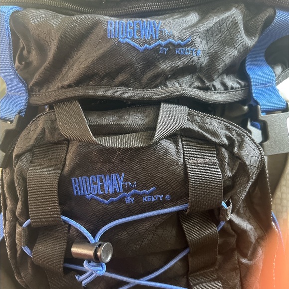 Excellent flawless like new condition KELTY Ridgeway KLAMATH backpack - Picture 1 of 8